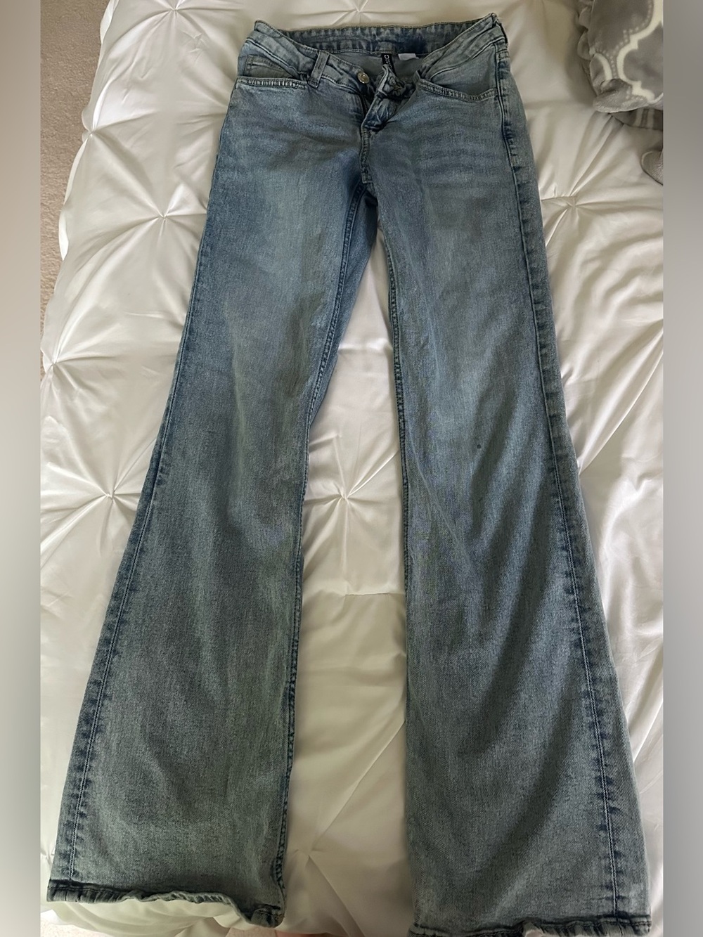 H&M Women's Light Blue Flare Jeans Size 0